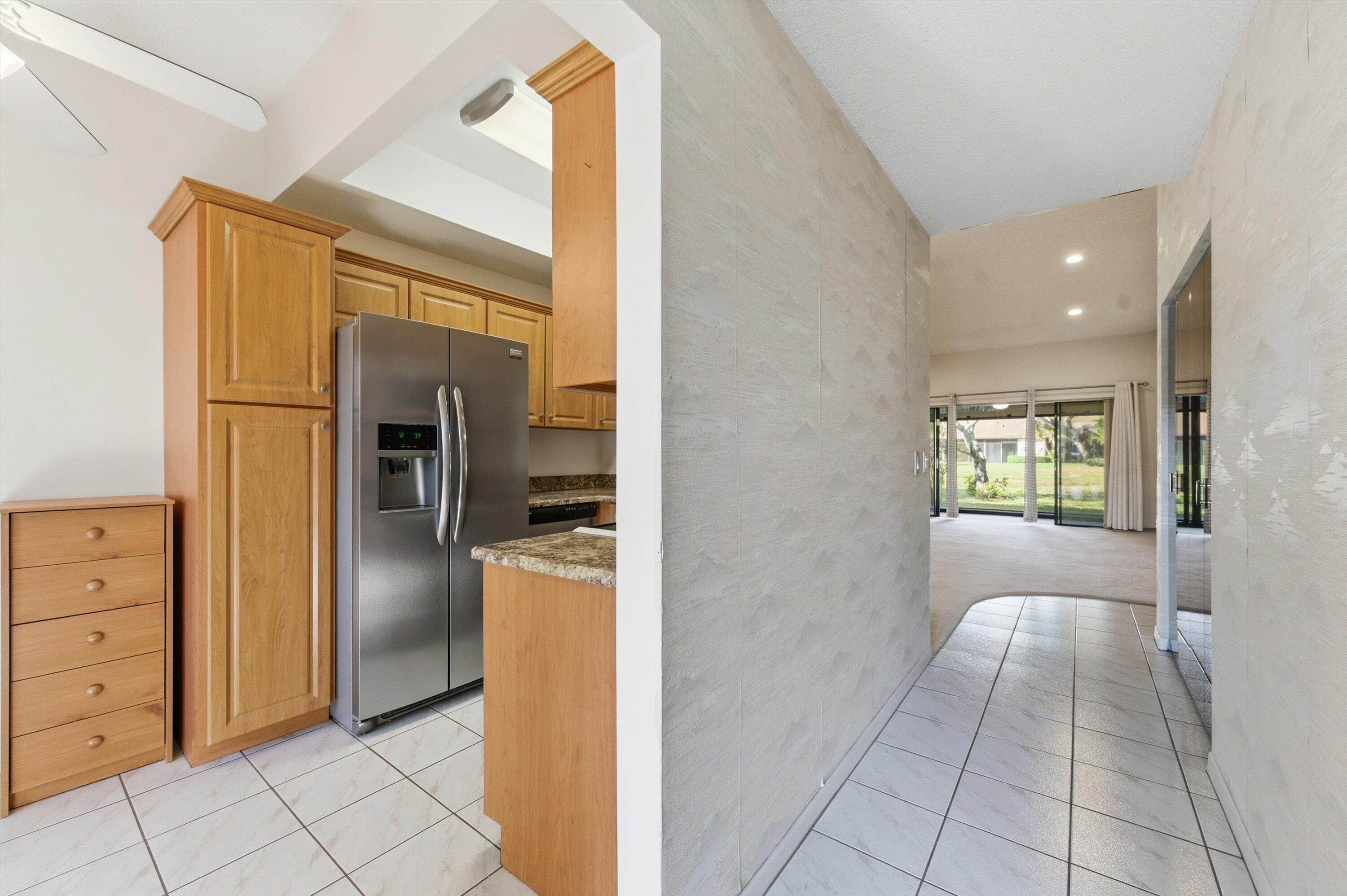 VILLAS OF WILLOW BEND - Residential