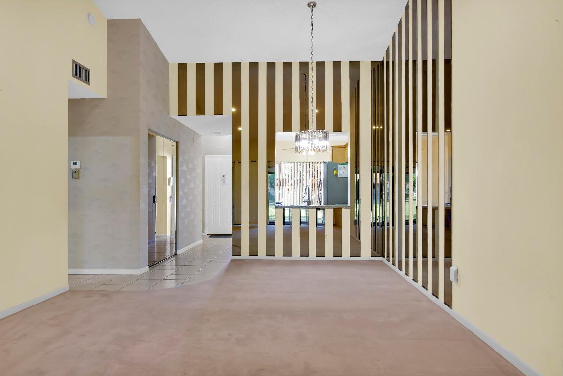 VILLAS OF WILLOW BEND - Residential