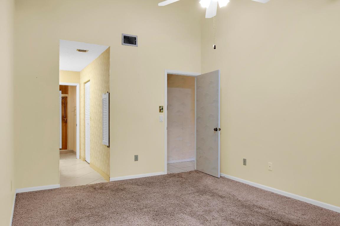 VILLAS OF WILLOW BEND - Residential