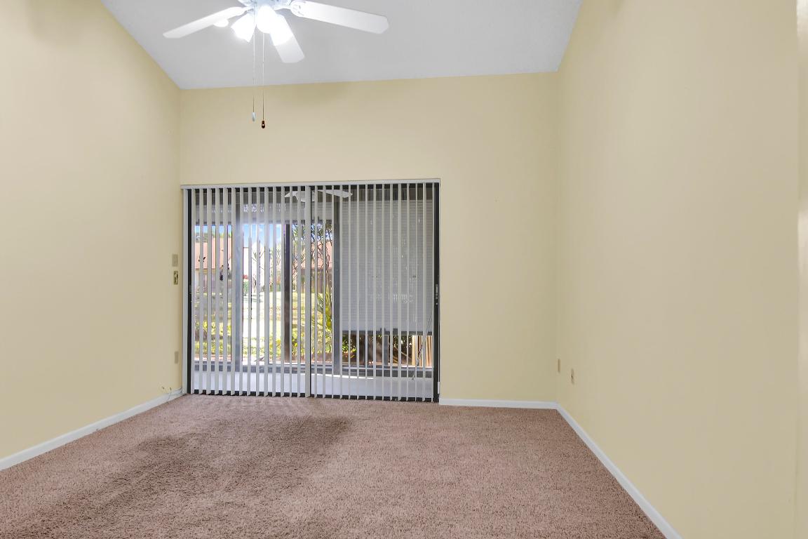 VILLAS OF WILLOW BEND - Residential