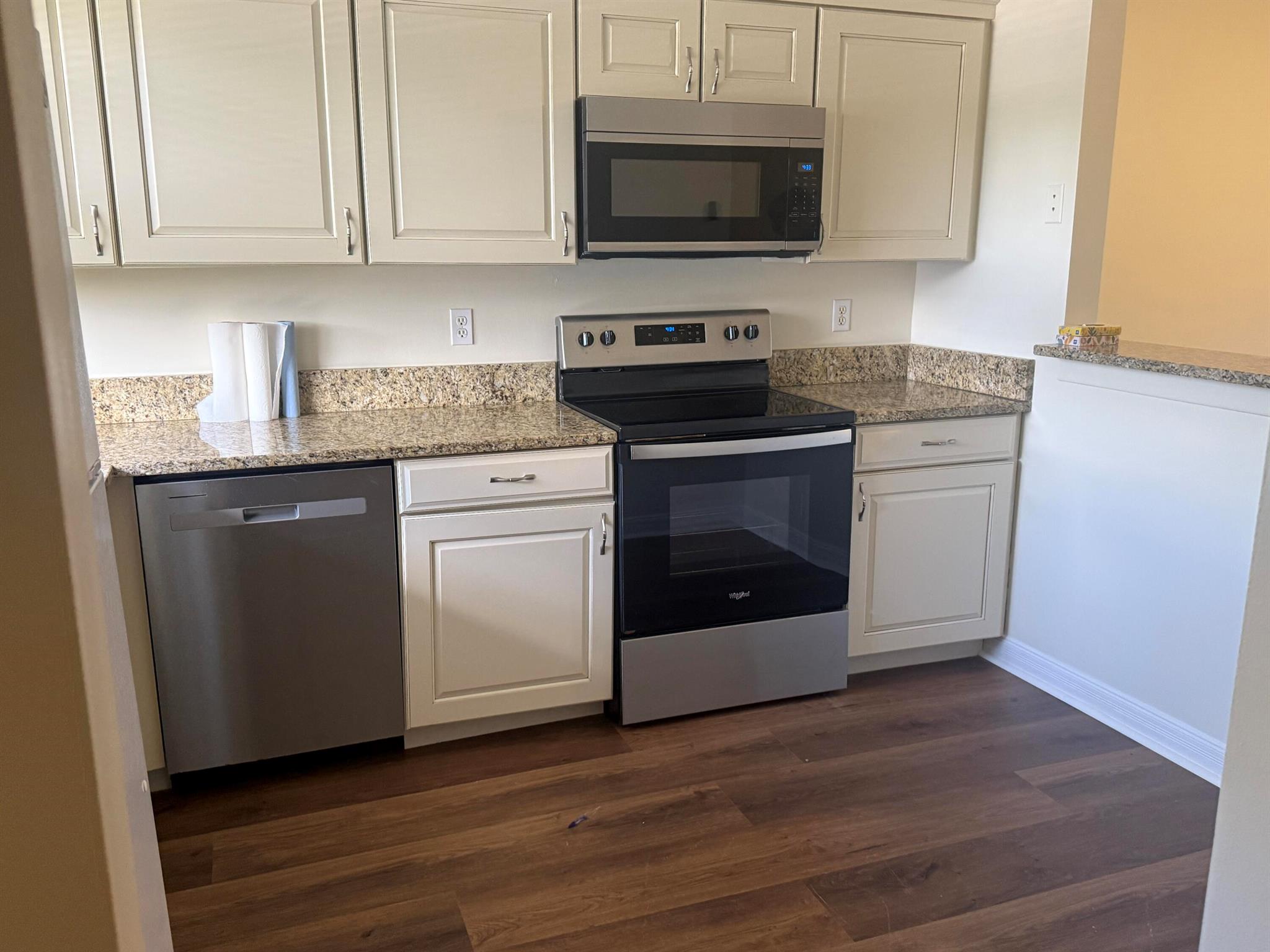 PARKVIEW CONDO - Residential Lease