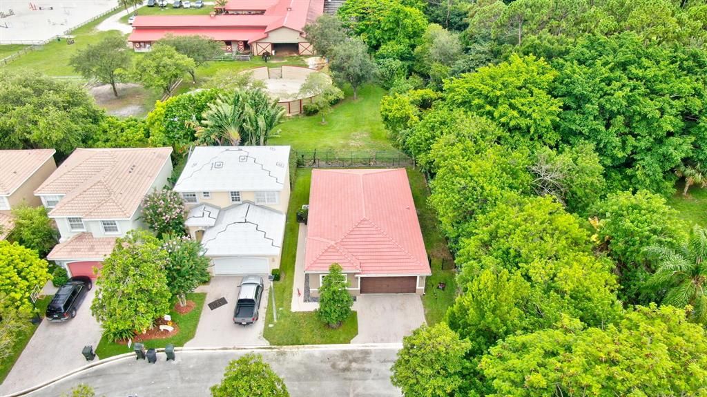 Photo of 7167 Crescent Creek Lane, Coconut Creek, FL 33073 (MLS # R10728091)