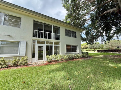 Tiny photo for 1202 Bahama Bend #A1, Coconut Creek, FL 33066 (MLS # B26088184)