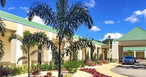 Tiny photo for 1202 Bahama Bend #A1, Coconut Creek, FL 33066 (MLS # B26088184)