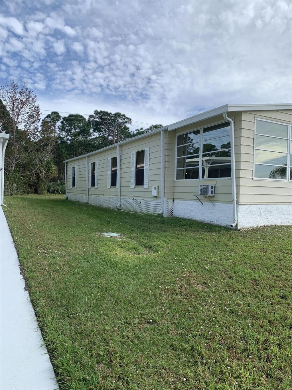 Photo of 60 Calle De Lagos, Fort Pierce, FL 34951 (MLS # R10954105)