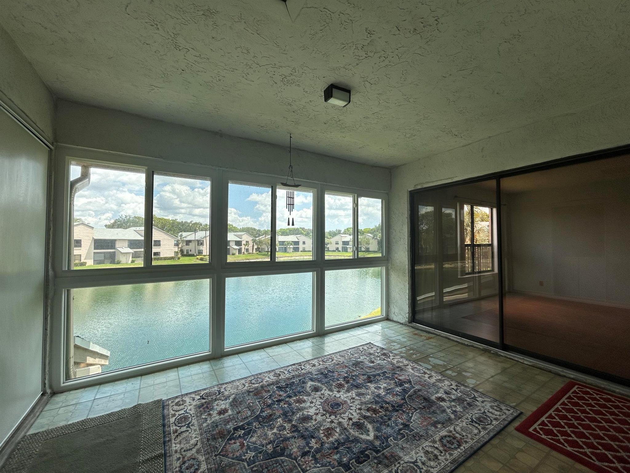 KARANDA VILLAGE V-B CONDO - Residential