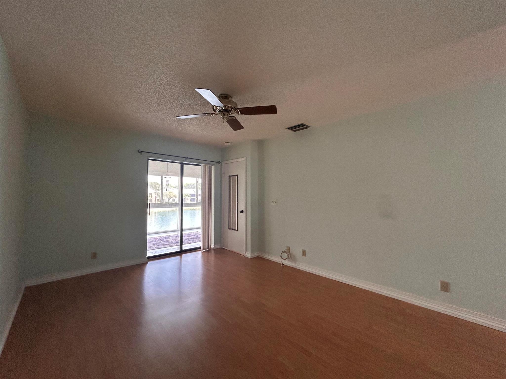 KARANDA VILLAGE V-B CONDO - Residential