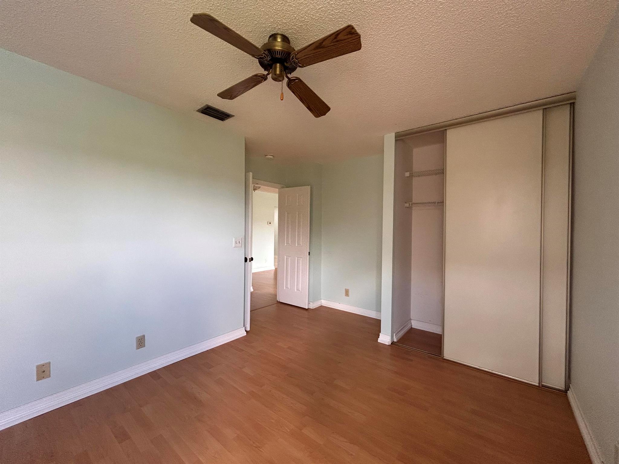 KARANDA VILLAGE V-B CONDO - Residential