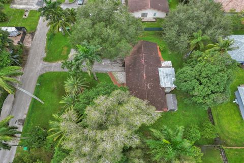 A home in Davie