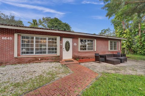 A home in Davie