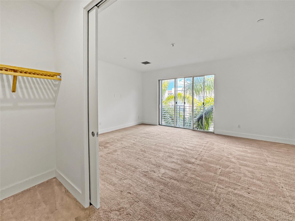 1044 18th Avenue 203