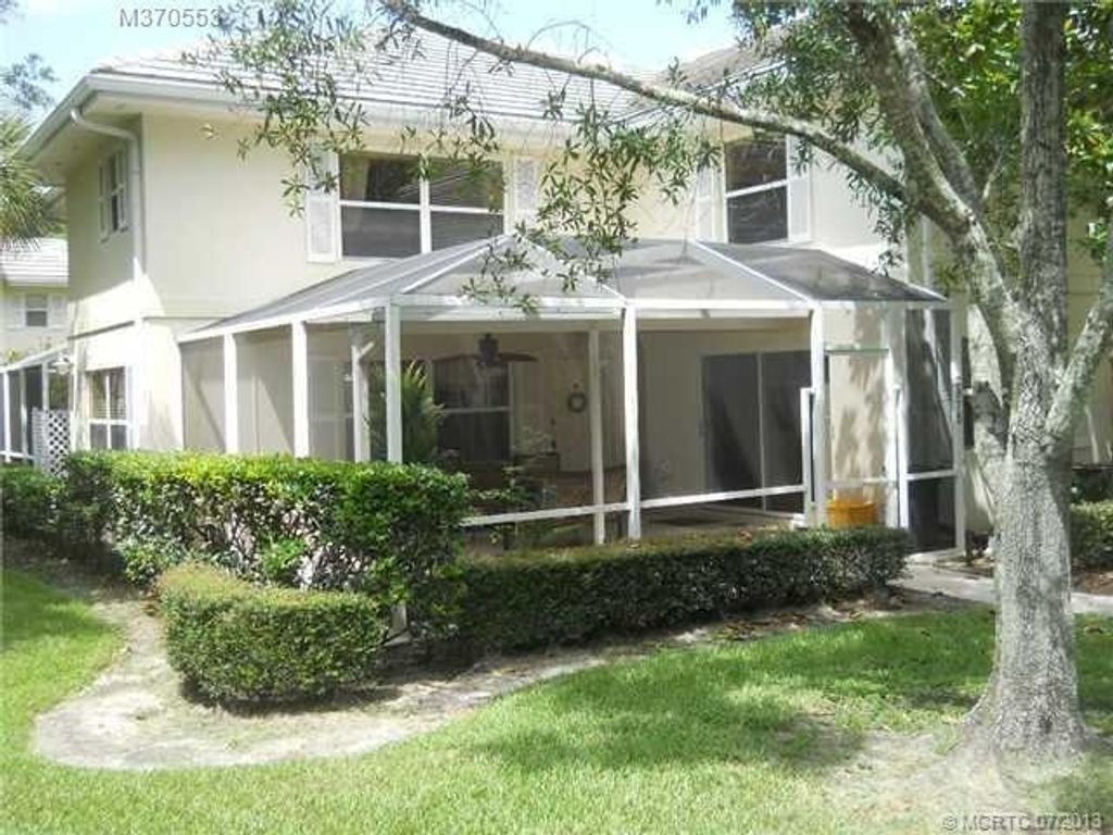 Photo of 2875 SW Lakemont Place, Palm City, FL 34990 (MLS # F10505912)