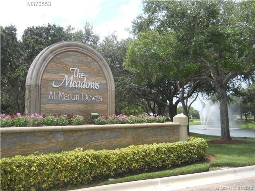 Photo of 2875 SW Lakemont Place, Palm City, FL 34990 (MLS # F10505912)