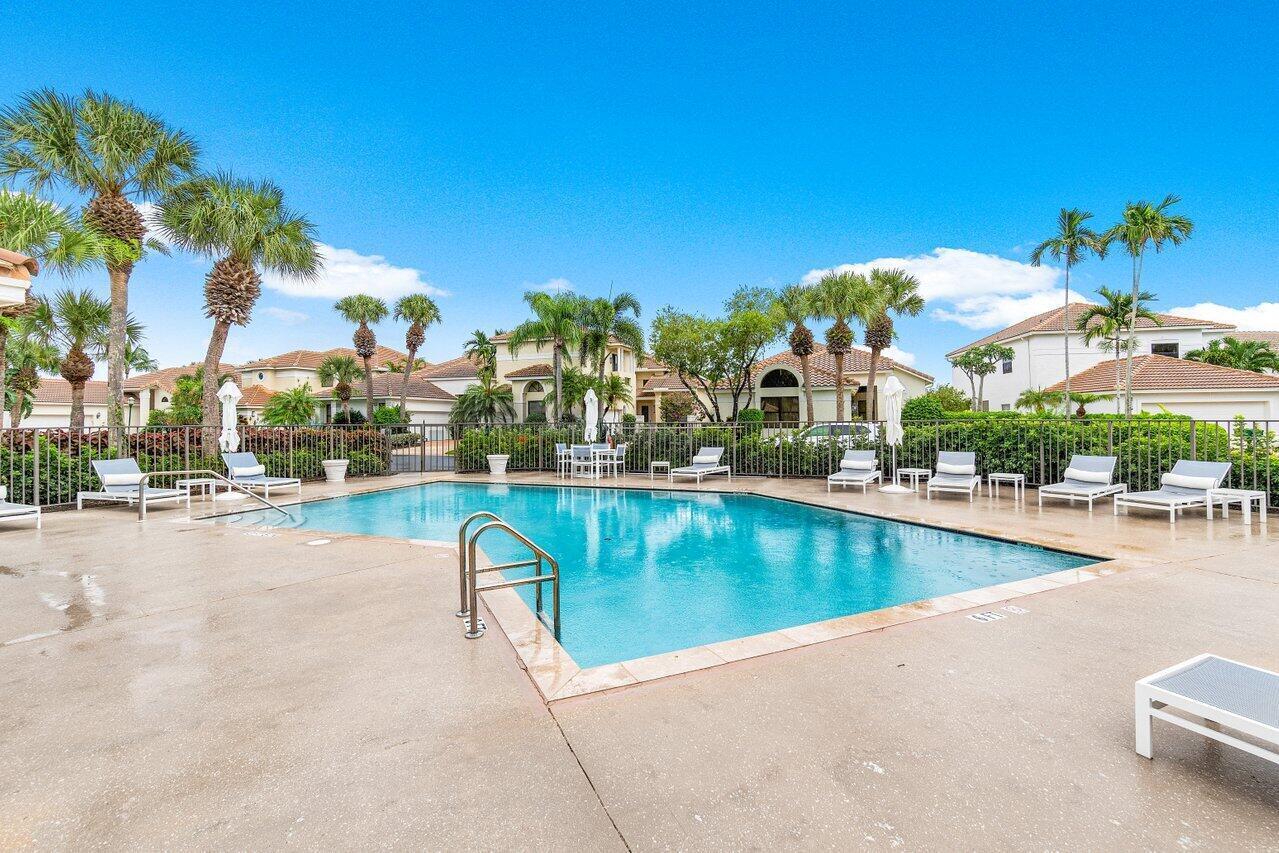 HAMPTON COURT / POLO CLUB - Residential Lease