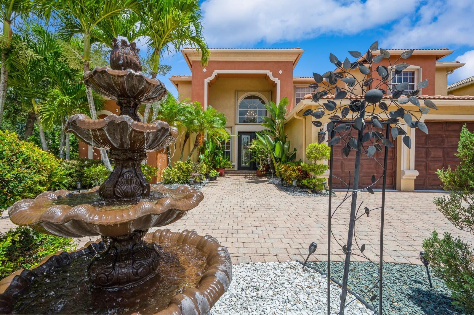9915 Via Bernini, Lake Worth, FL, 33467/$1,250,000 1 9915 Via Bernini