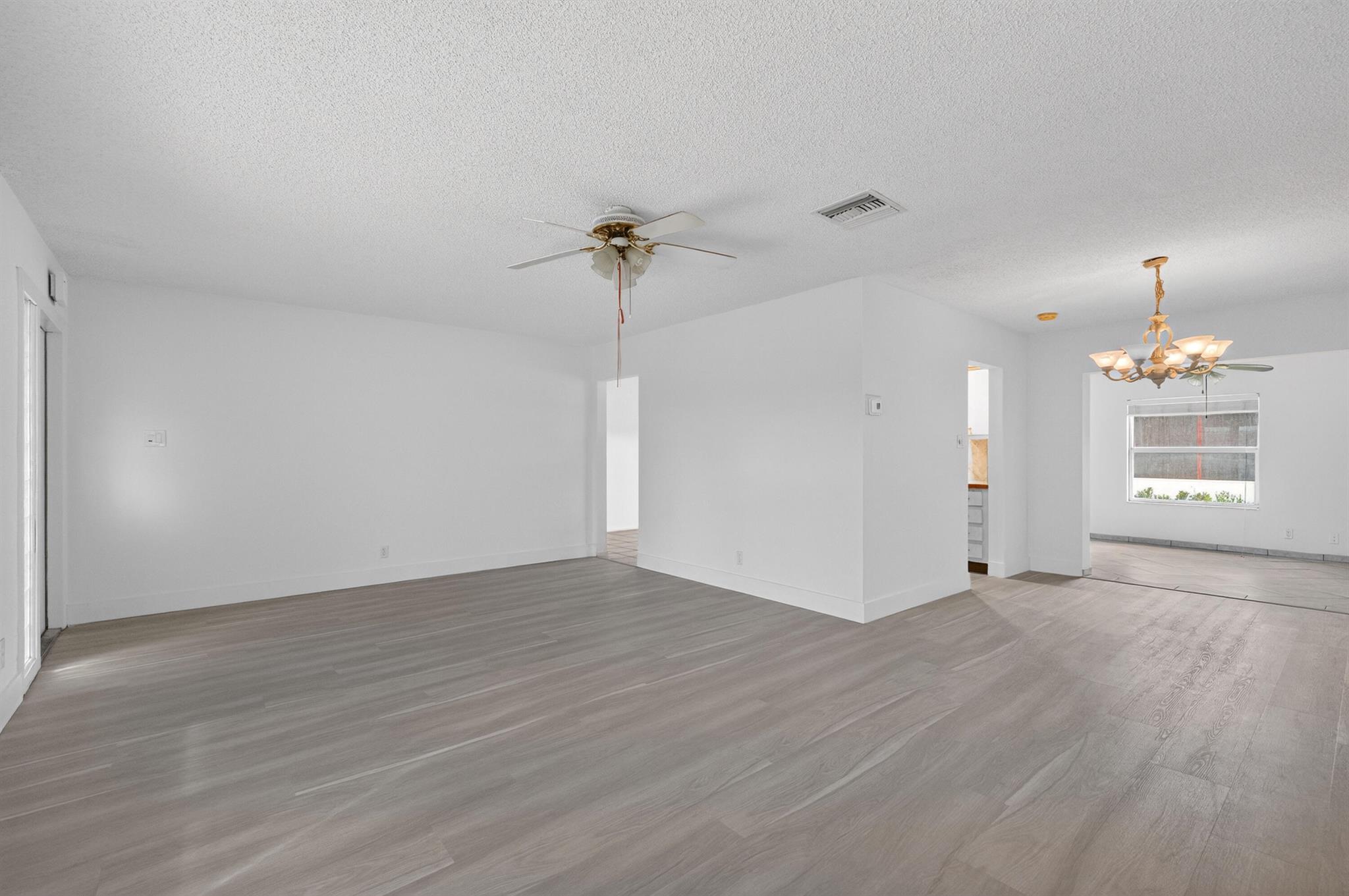 MAINLANDS OF TAMARAC LAKE - Residential