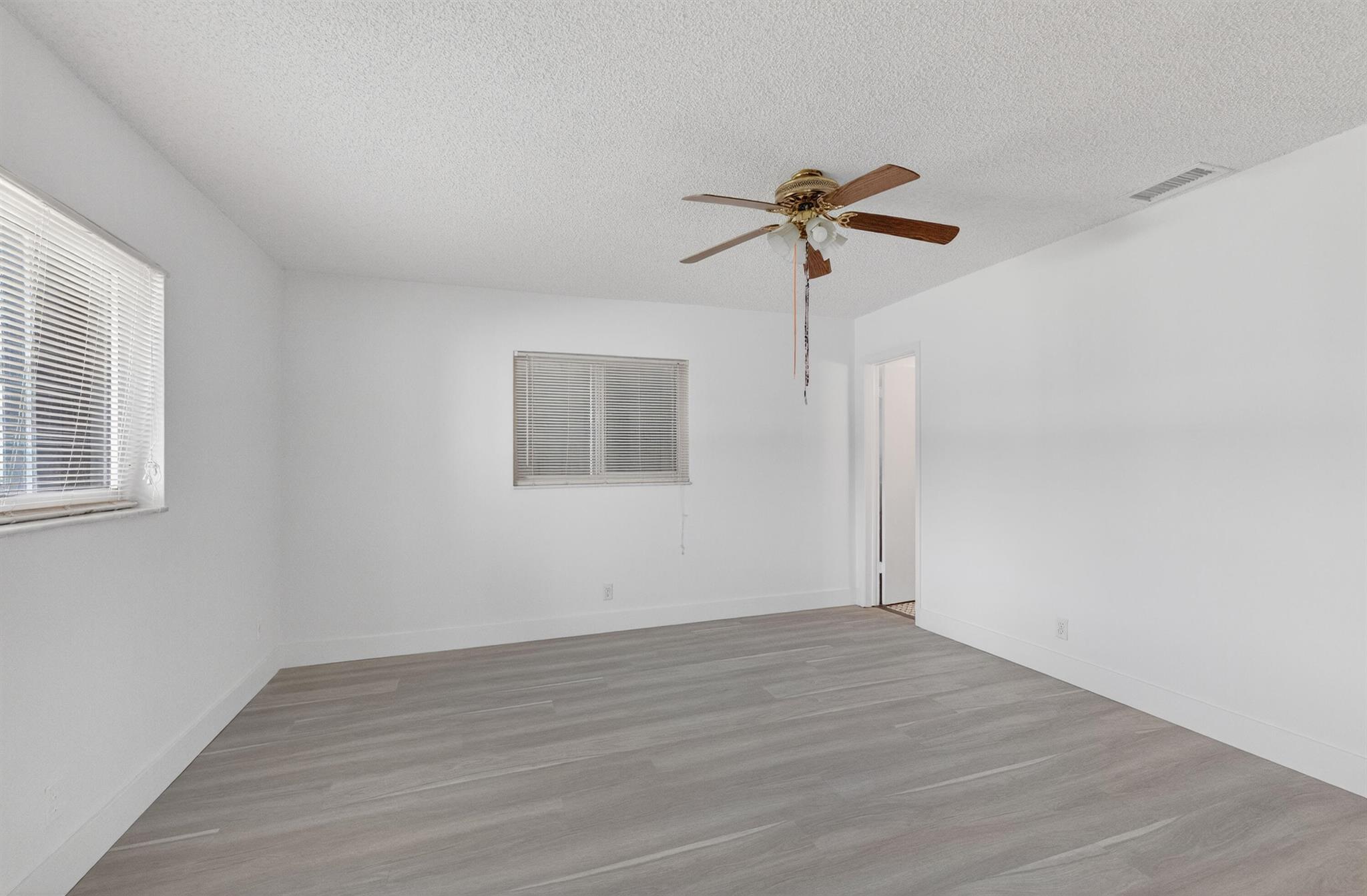 MAINLANDS OF TAMARAC LAKE - Residential