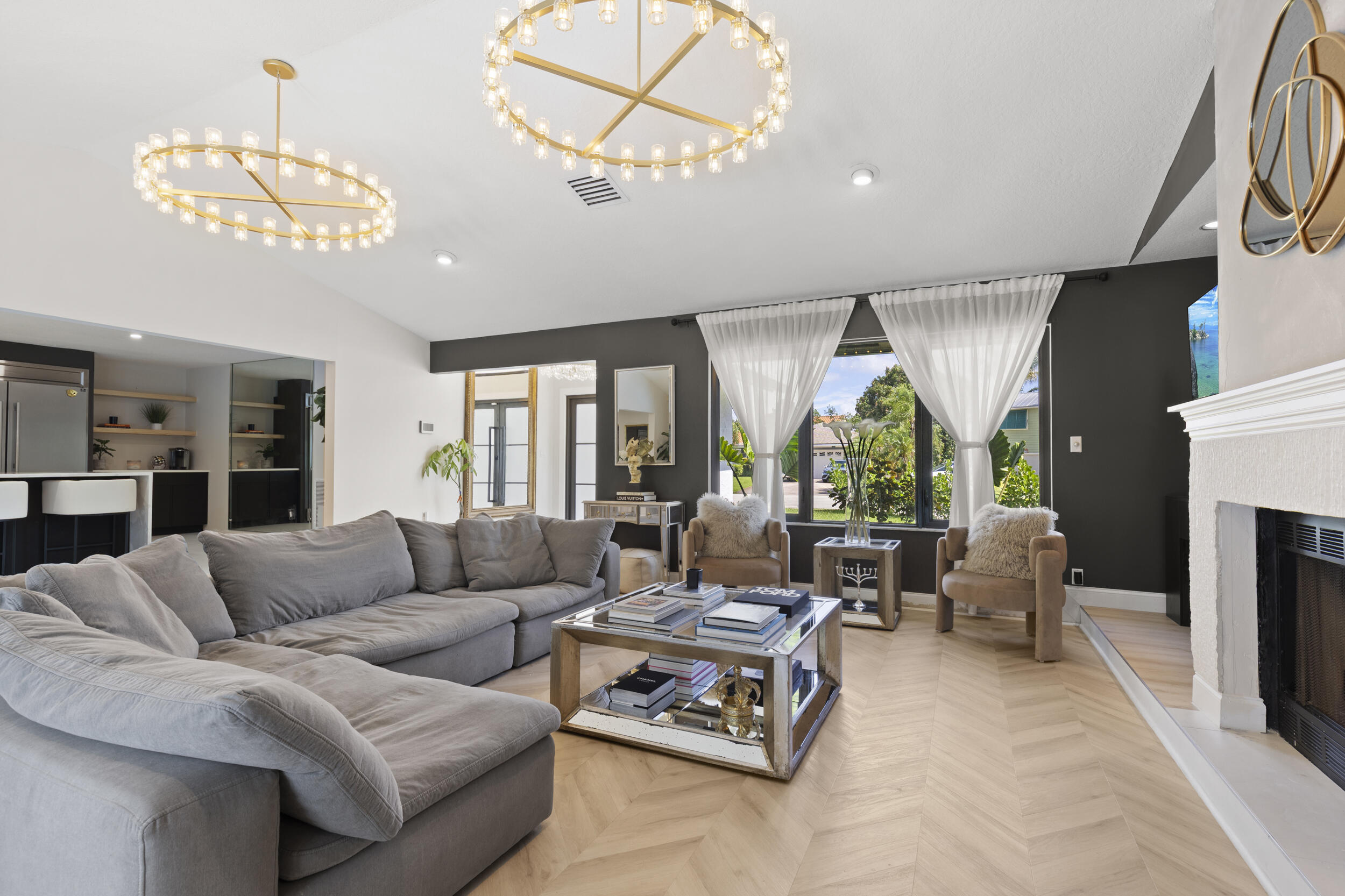 CHERLYNN ESTATES - Residential