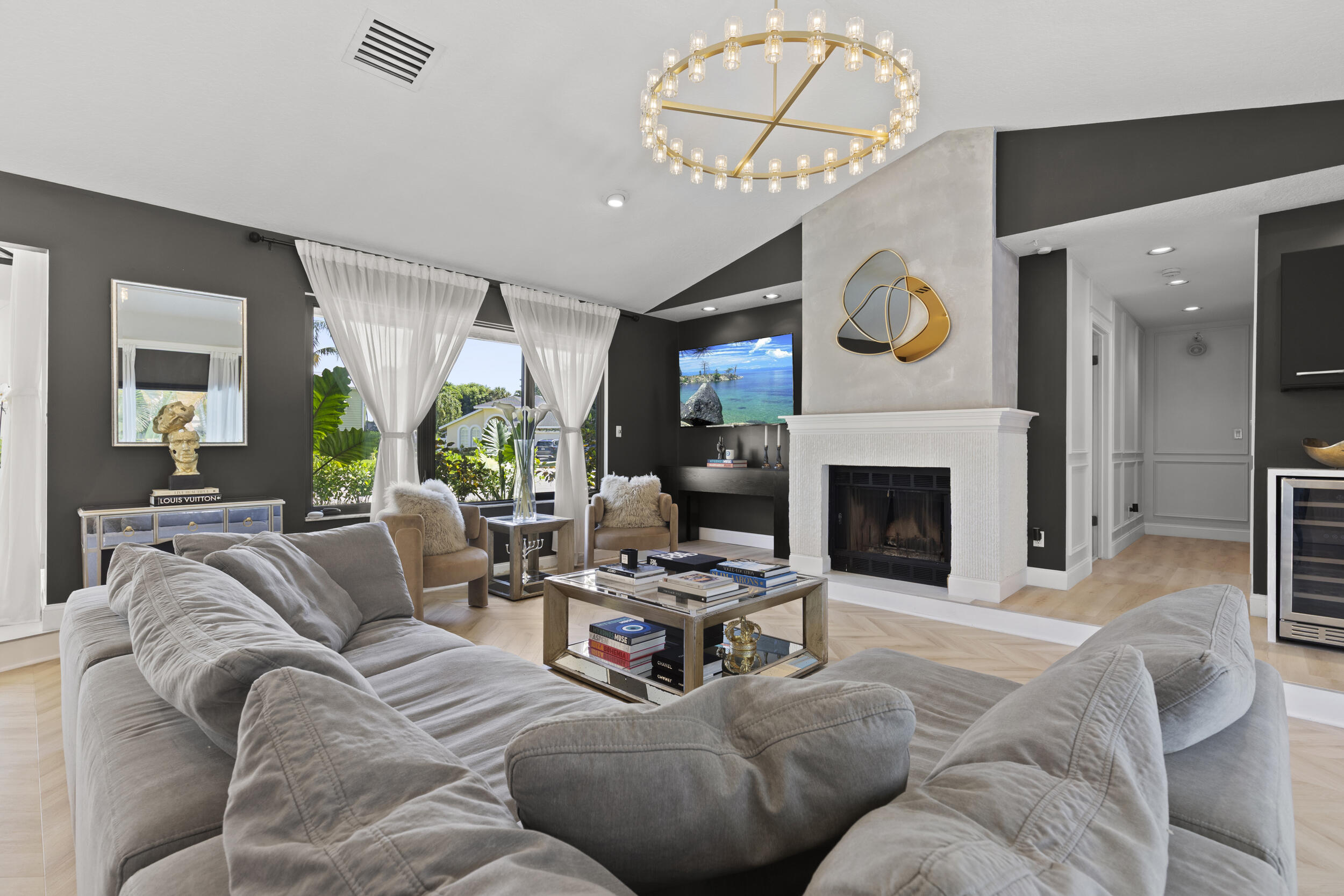 CHERLYNN ESTATES - Residential