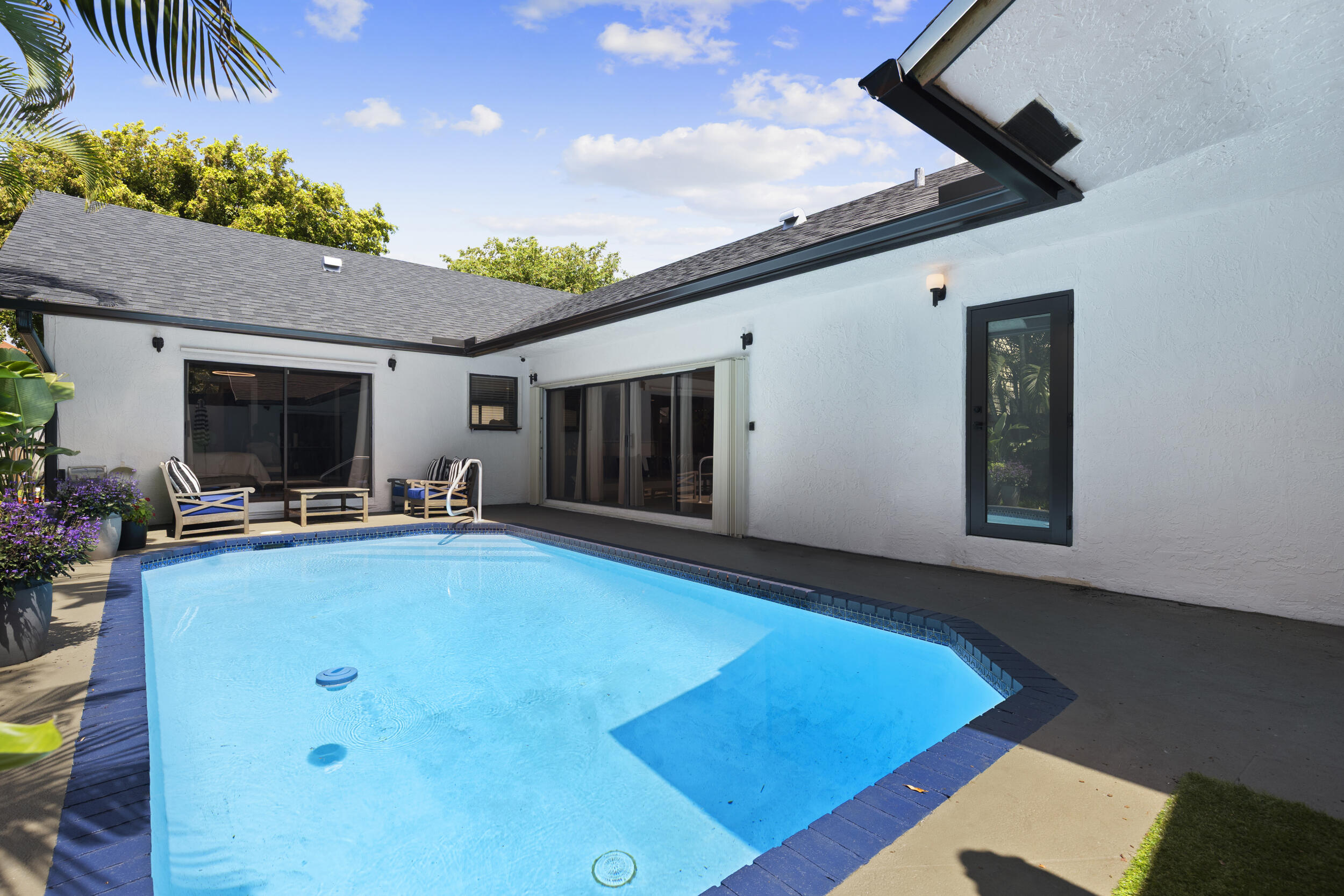 CHERLYNN ESTATES - Residential