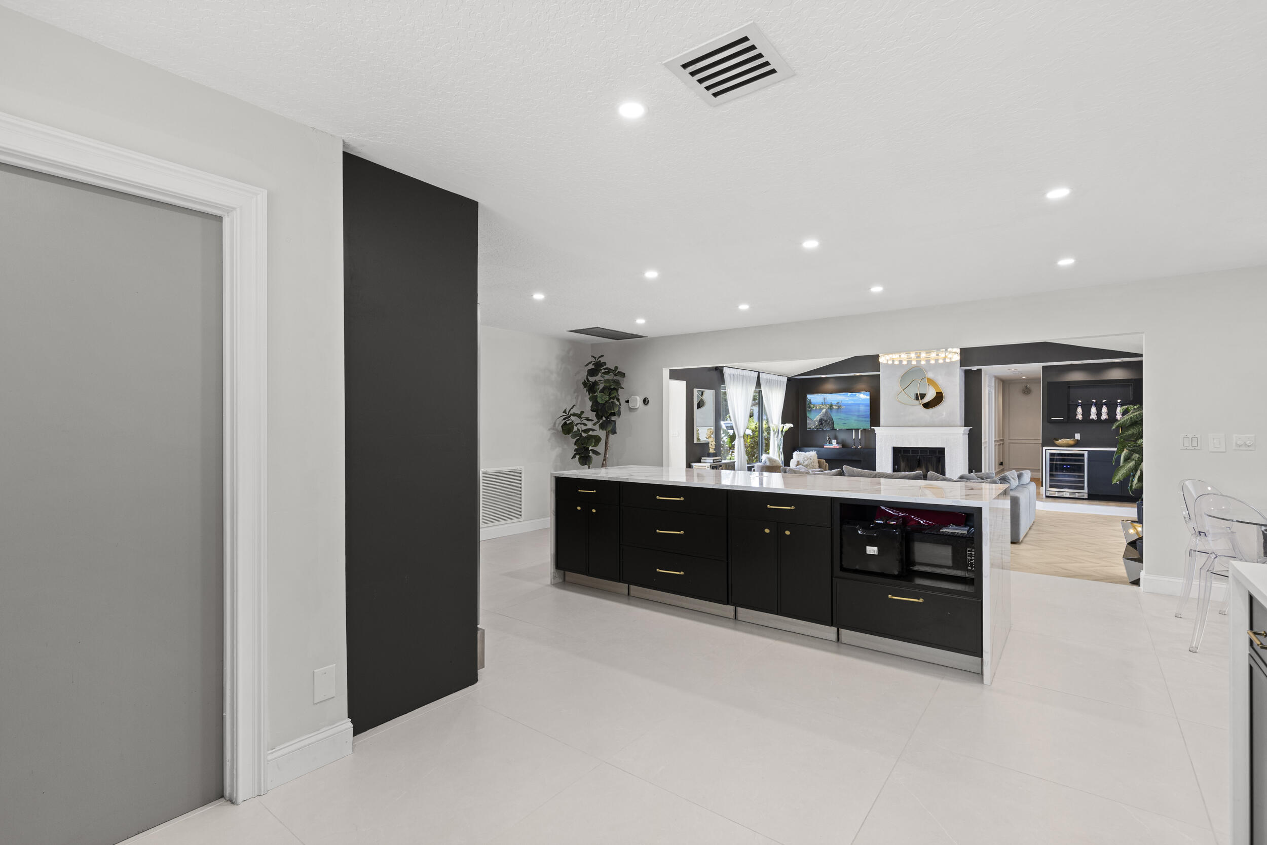 CHERLYNN ESTATES - Residential