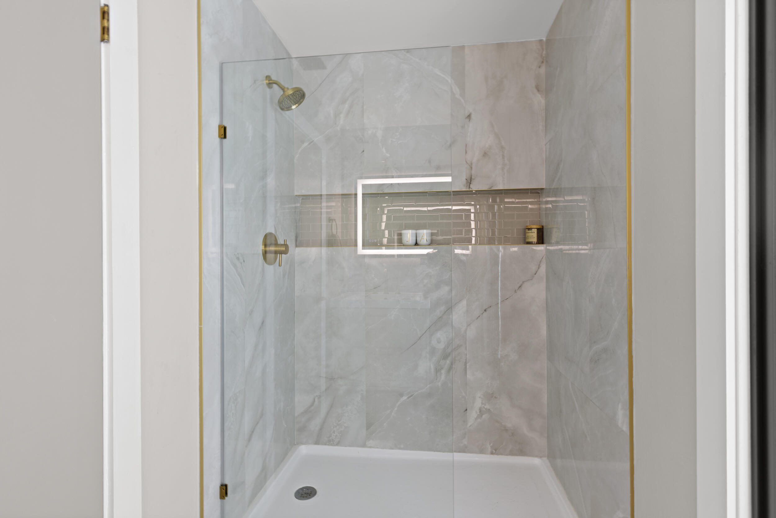 CHERLYNN ESTATES - Residential