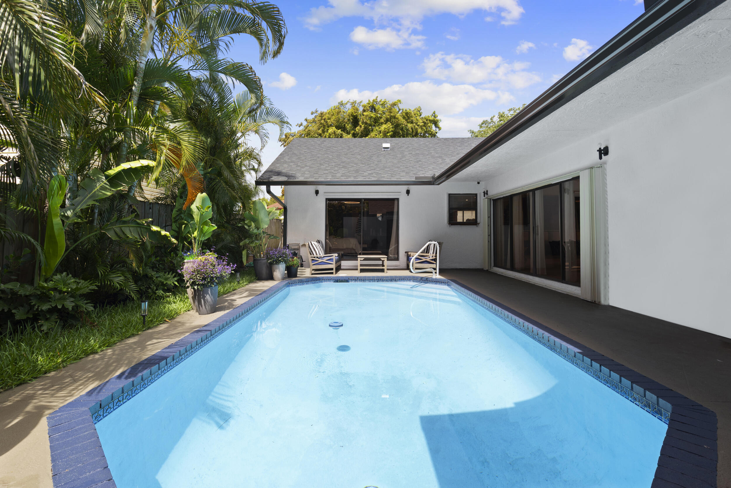 CHERLYNN ESTATES - Residential