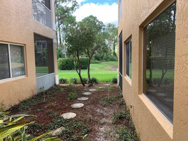 CASTLE PINES CONDOMINIUM - Residential Lease