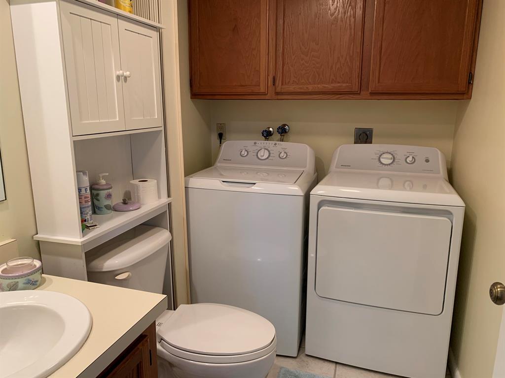 EMERALD LAKES PHASES II, III & IIIA - Residential