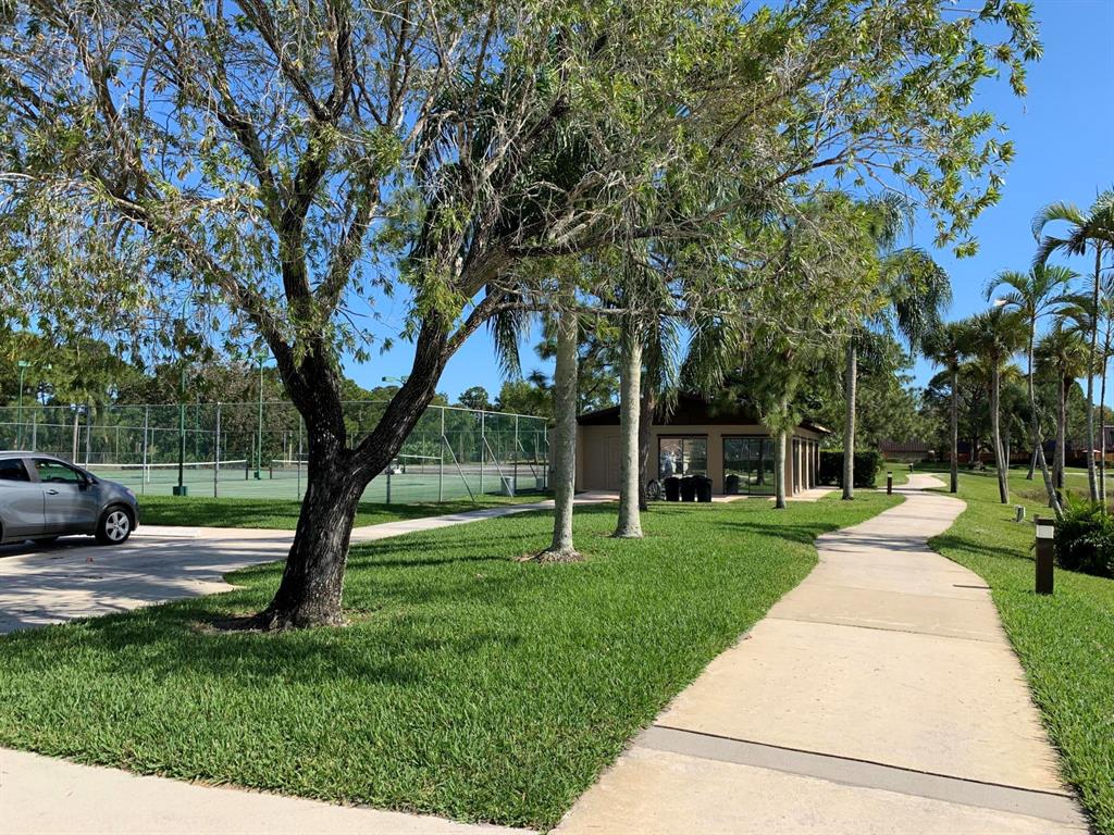 EMERALD LAKES PHASES II, III & IIIA - Residential