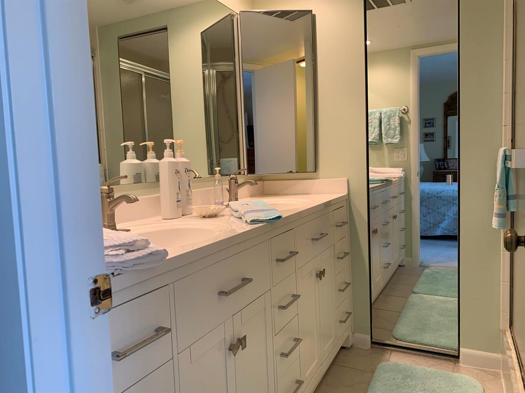 EMERALD LAKES PHASES II, III & IIIA - Residential