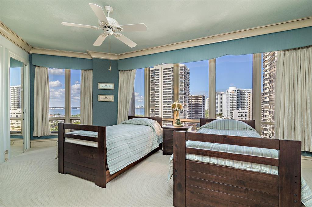 OASIS SINGER ISLAND CONDO - Residential