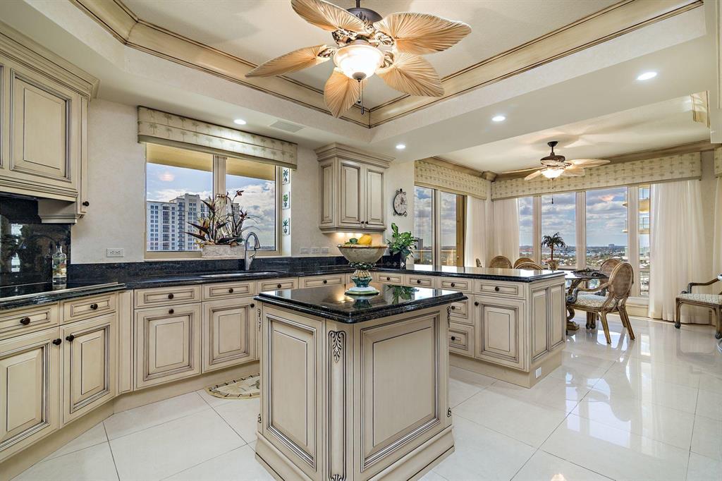 OASIS SINGER ISLAND CONDO - Residential