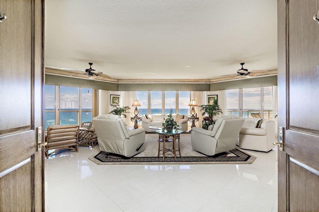 OASIS SINGER ISLAND CONDO - Residential