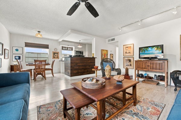 905 NORMANDY S, DELRAY BEACH, FL 33484 - Image 296dd3435bd8078eee364bbc00ca8a80/3285053829
