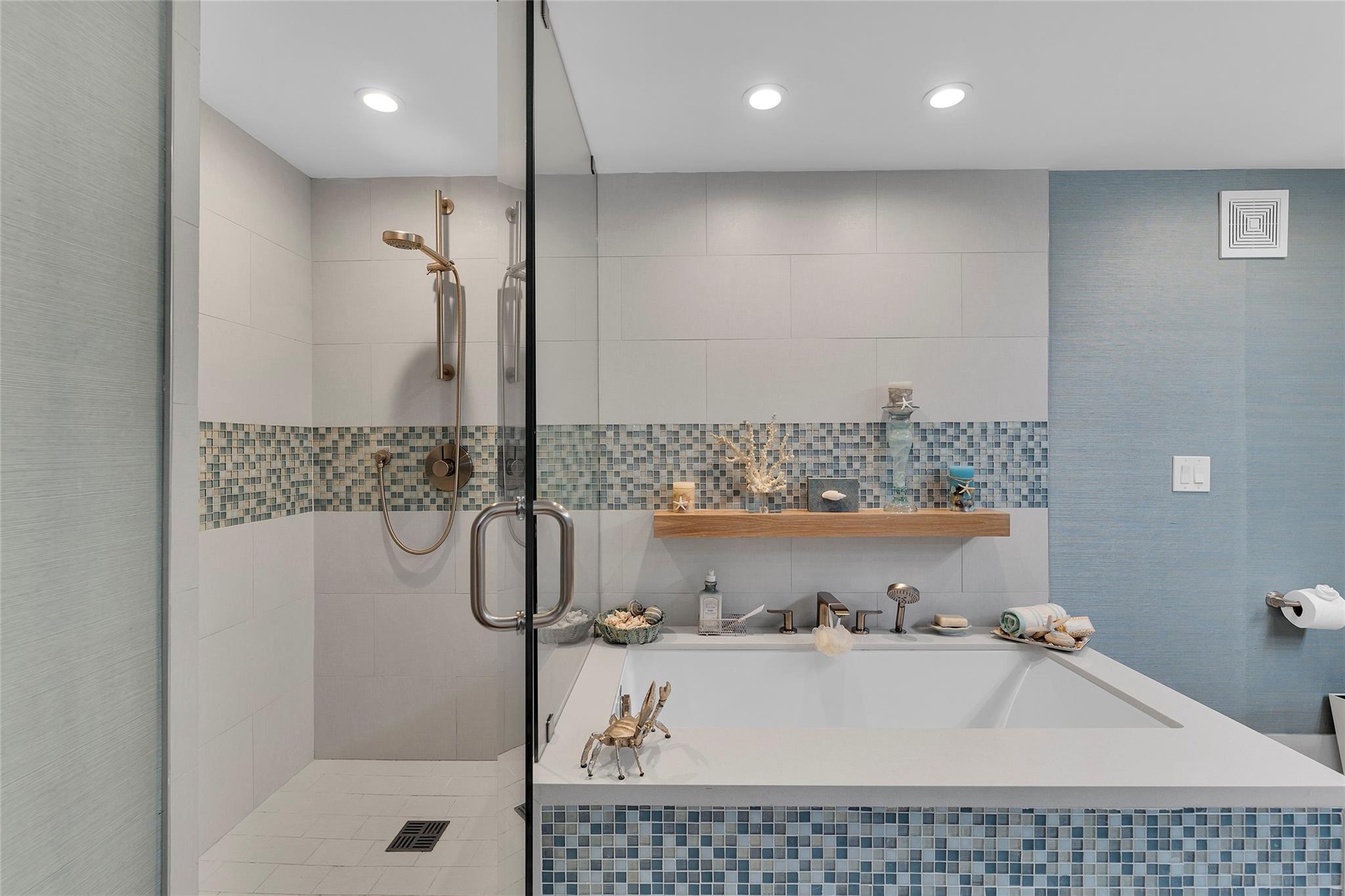 OCEAN LANE VILLAS - Residential
