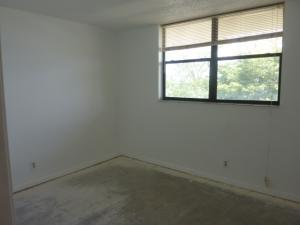 LAKE EMERALD 5 CONDO - Residential