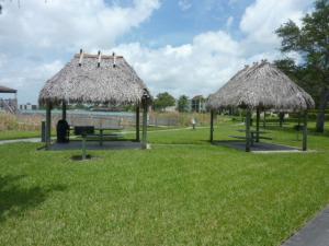 LAKE EMERALD 5 CONDO - Residential