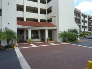 LAKE EMERALD 5 CONDO - Residential