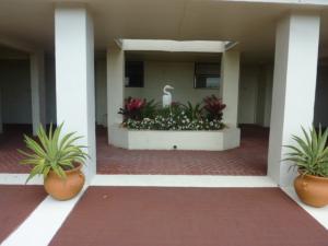 LAKE EMERALD 5 CONDO - Residential