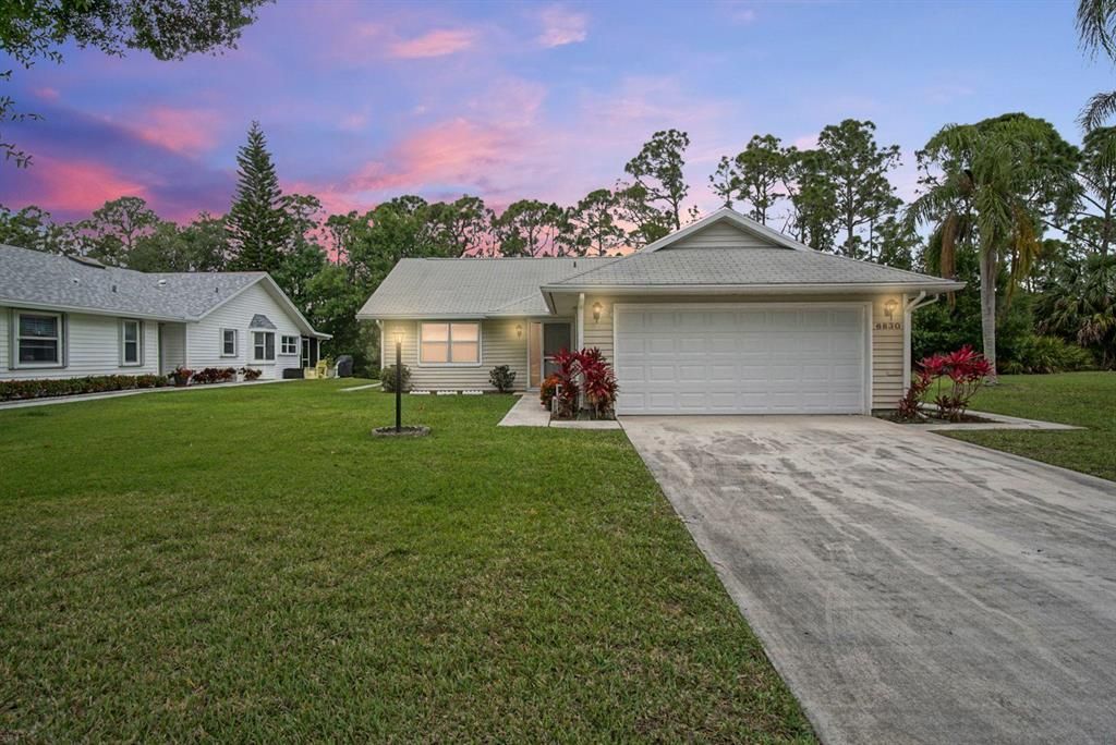 Photo of 6830 SE Lillian Court, Stuart, FL 34997 (MLS # R10710354)