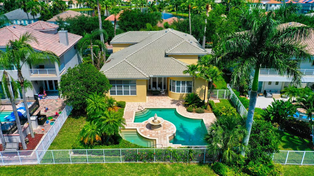 Photo of 2286 Merriweather Way, Wellington, FL 33414 (MLS # R11048129)