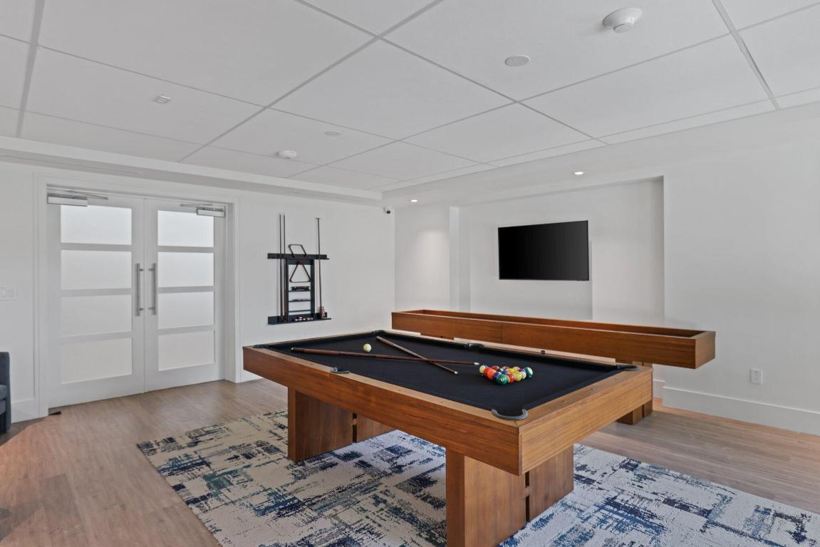 BOCA RATON BATH & TENNIS CLUB - Residential