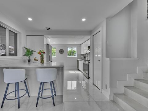 Tiny photo for 2426 Key Largo Lane, Fort Lauderdale, FL 33312 (MLS # B26028948)