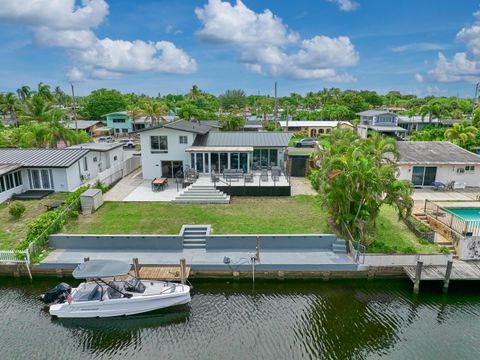 Photo of 2426 Key Largo Lane, Fort Lauderdale, FL 33312 (MLS # B26028948)