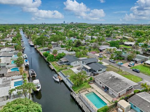 Tiny photo for 2426 Key Largo Lane, Fort Lauderdale, FL 33312 (MLS # B26028948)