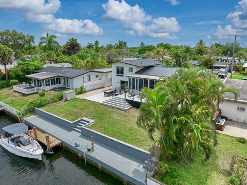 Tiny photo for 2426 Key Largo Lane, Fort Lauderdale, FL 33312 (MLS # B26028948)