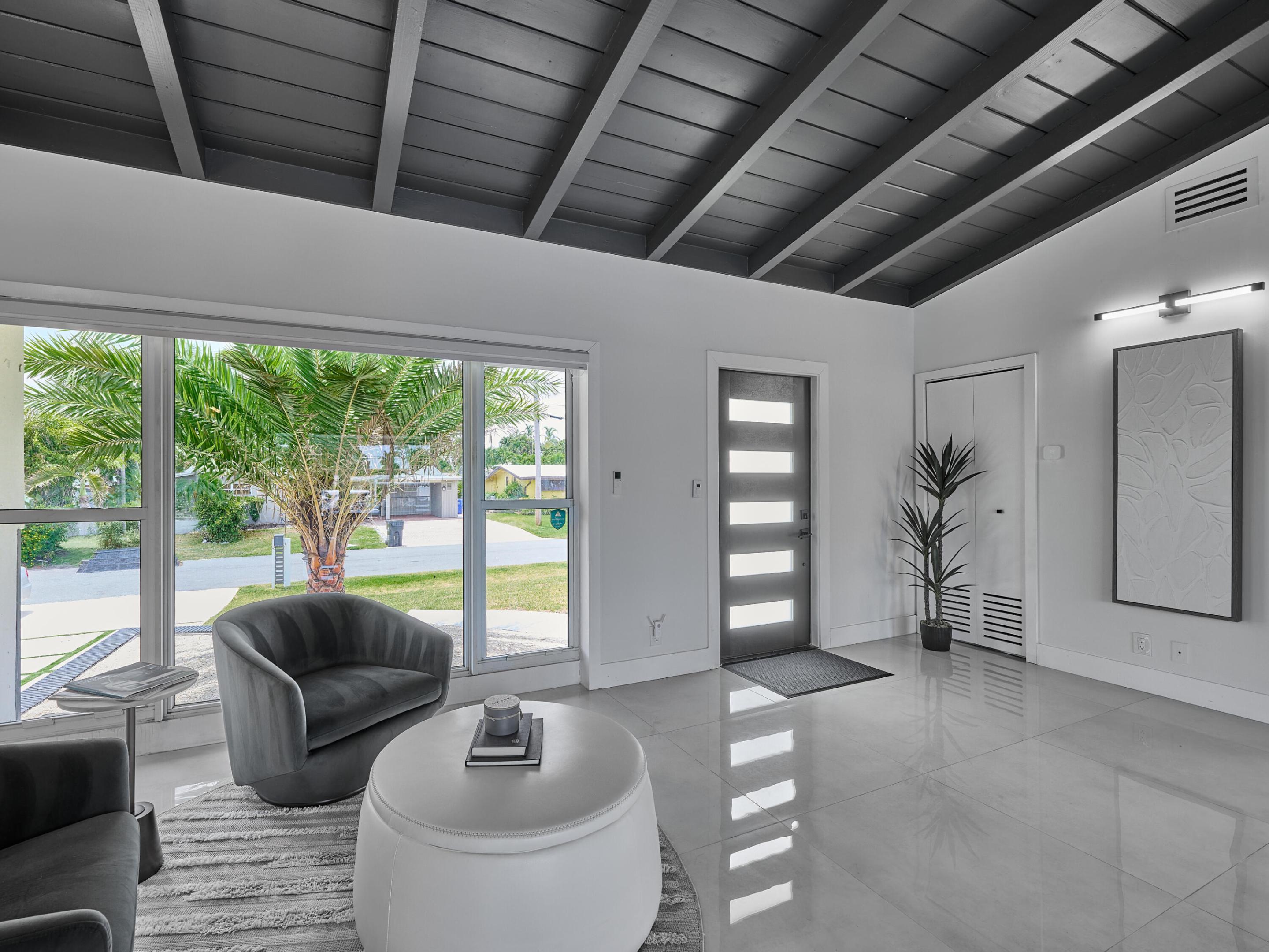 LAUDERDALE ISLES NO 2-BLK 6 - Residential