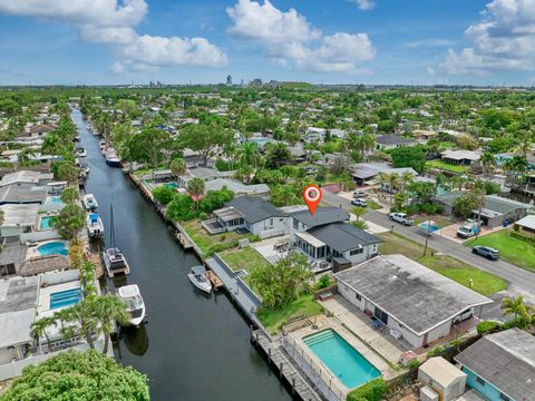 Tiny photo for 2426 Key Largo Lane, Fort Lauderdale, FL 33312 (MLS # B26028948)