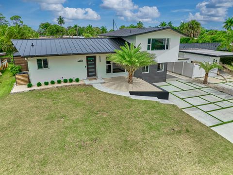 Tiny photo for 2426 Key Largo Lane, Fort Lauderdale, FL 33312 (MLS # B26028948)